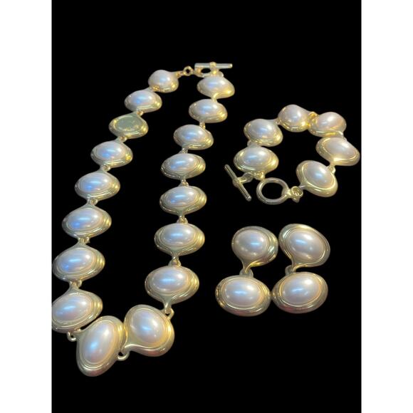 Fashion Jewelry Set - Necklace, Bracelet, and Earrings (One Faux Pearl Missing) - Picture 2 of 4